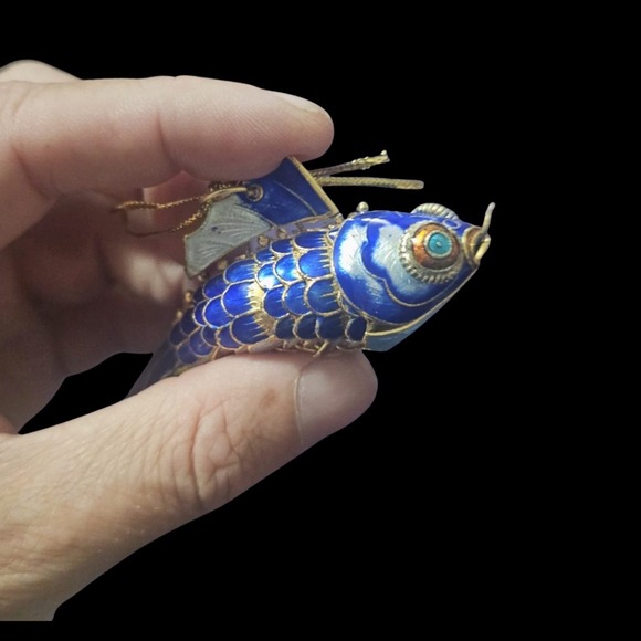 Blue Gold Cloisonne Ornament Figurine 4.5 Inch Beta Fish Design Movement - Picture 5 of 6